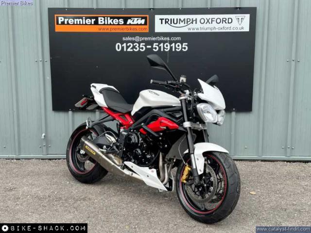 Triumph Street Triple R 675 2017 motorcycle