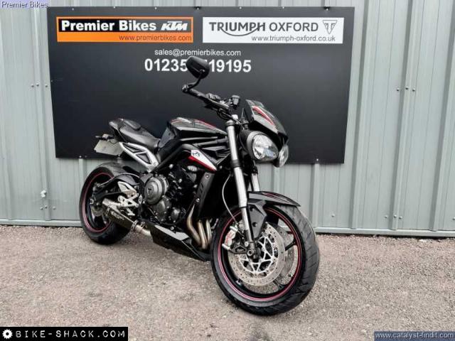 Triumph Street Triple 765 2017 motorcycle