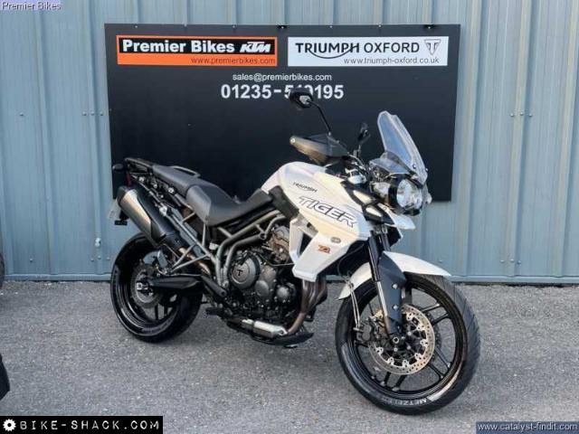 Triumph Tiger 800 2019 motorcycle