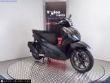 Piaggio Beverly 300 2022 motorcycle #2