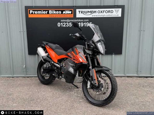 KTM 890 Adventure 2022 motorcycle