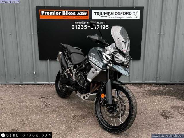 Triumph Tiger 800 2018 motorcycle