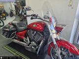 Victory Cross Roads 1700 2014 motorcycle #2