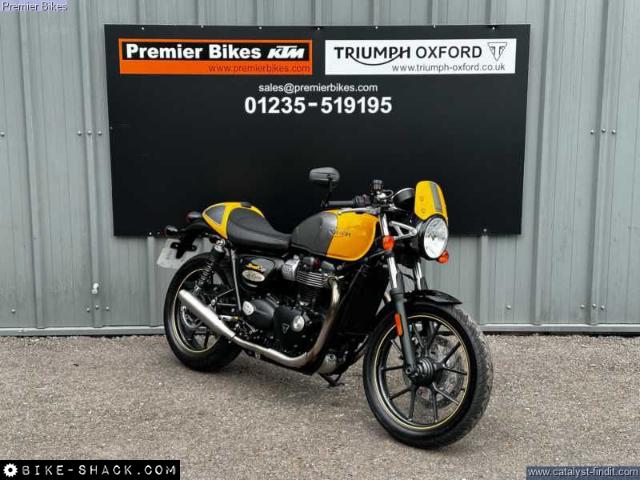 Triumph Street Cup 900 2016 motorcycle