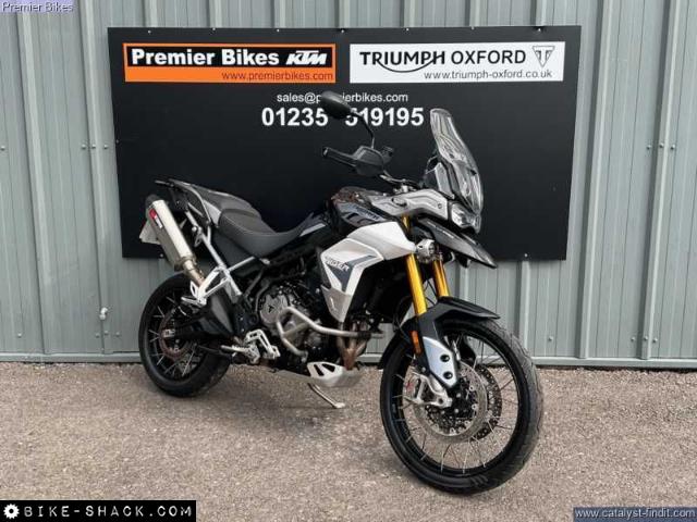 Triumph Tiger 900 2022 motorcycle