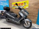 Suzuki UH200 Burgman 2010 motorcycle #2